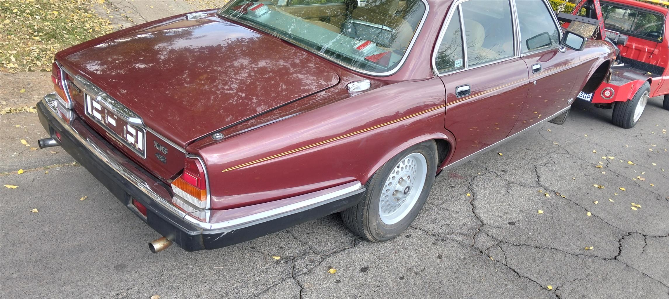 Jaguar (XJ6) stripping for spares - Private Seller