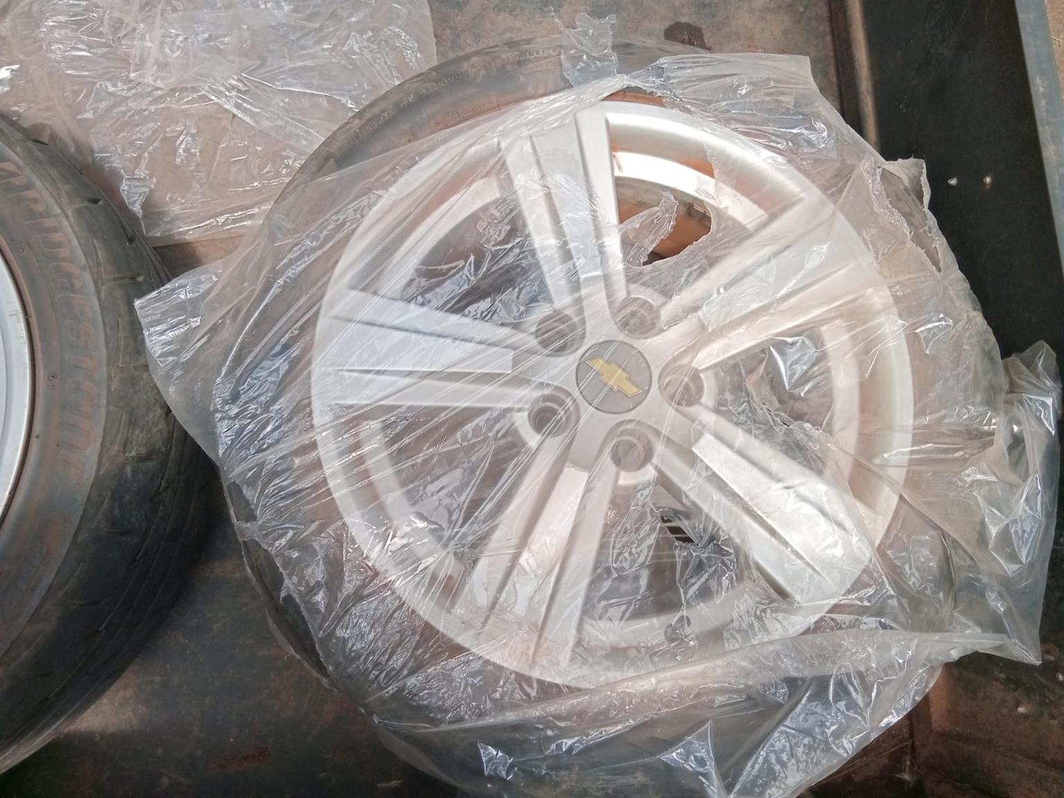 Chevy lumina ss original aluminum mags with 2 good tires. - Private Seller Chevy lumina ss original aluminum mags with 2 good tires. - Private Seller