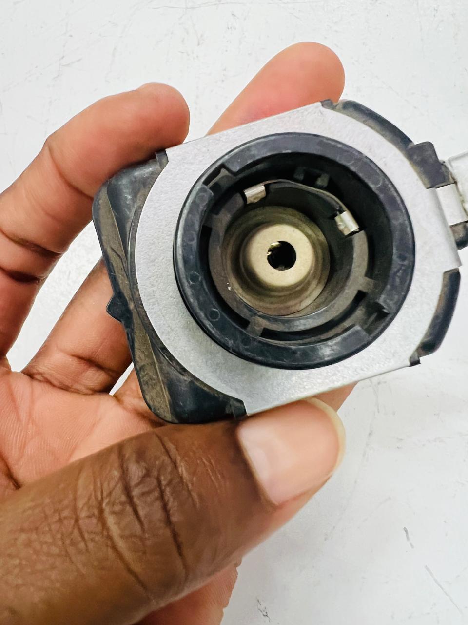 Toyota Rav4, Fortuner D4d, Land Cruiser Prado and Subaru Forester xenon module - Private Seller Toyota Rav4, Fortuner D4d, Land Cruiser Prado and Subaru Forester xenon module - Private Seller