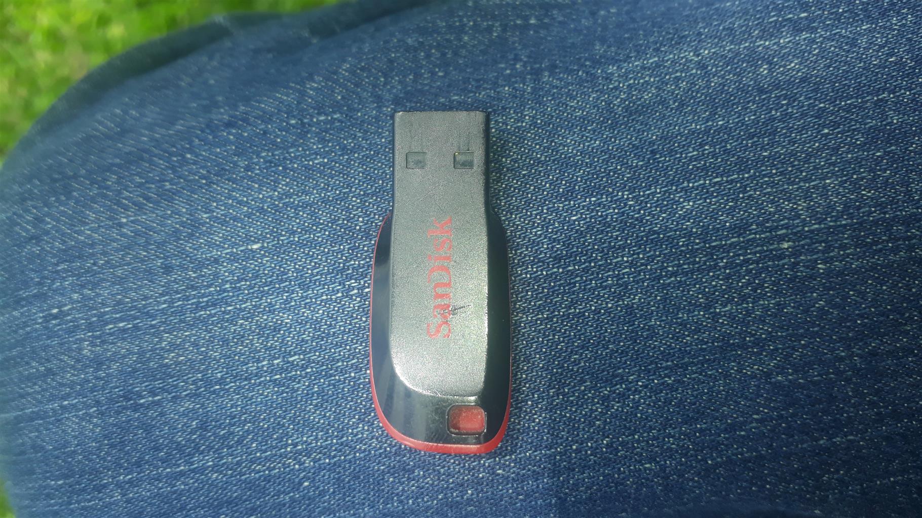 Cruzer Blade 32GB Flash Stick for sale