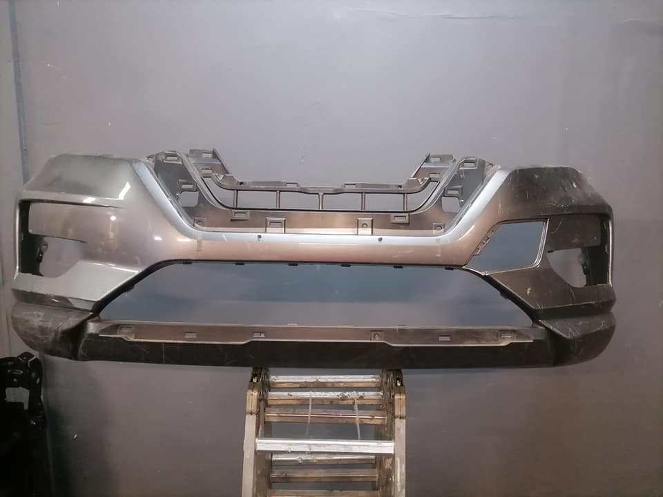 Nissan X-trail grey front bumper for sale - Private Seller Nissan X-trail grey front bumper for sale - Private Seller