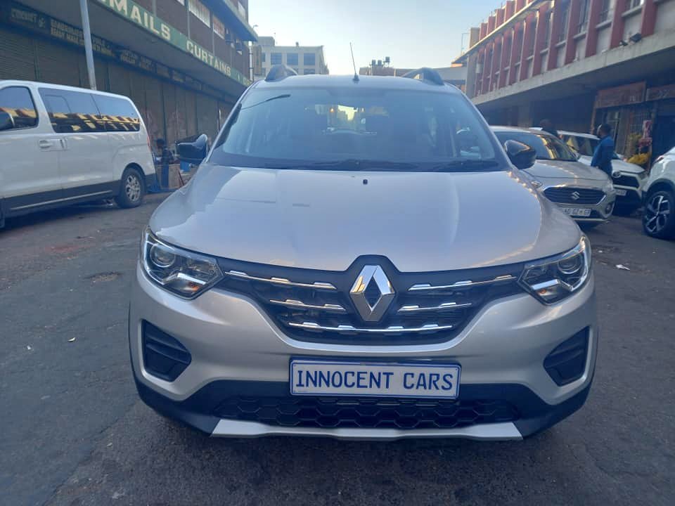 2024 RENAULT TRIBER 1.0 PETROL,  MANUAL, SILVER COLOR, MILEAGE 3000
