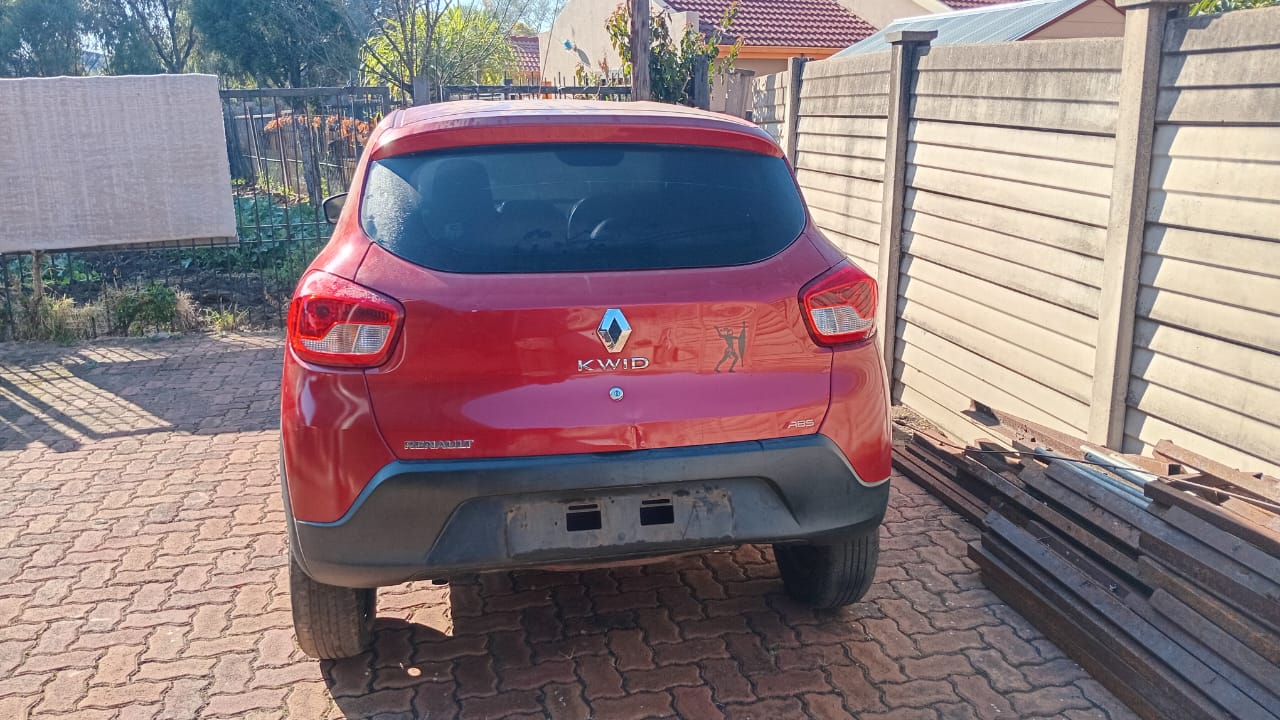 STRIPPING 2020 RENAULT KWID FOR PARTS - Private Seller STRIPPING 2020 RENAULT KWID FOR PARTS - Private Seller