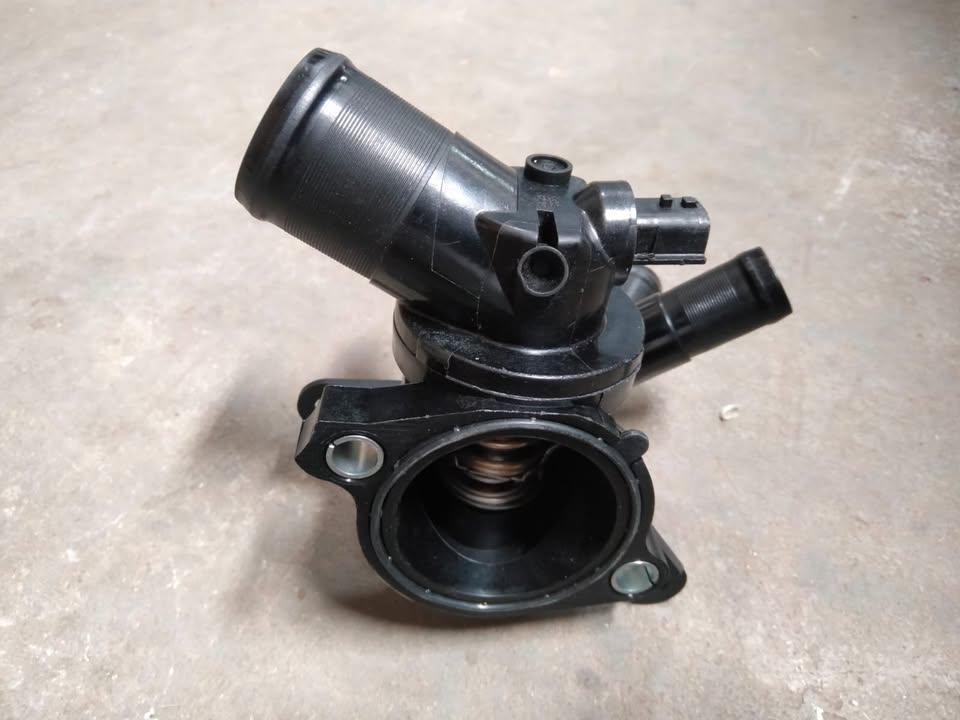 NISSAN QASHQAI THERMOSTAT HOUSING