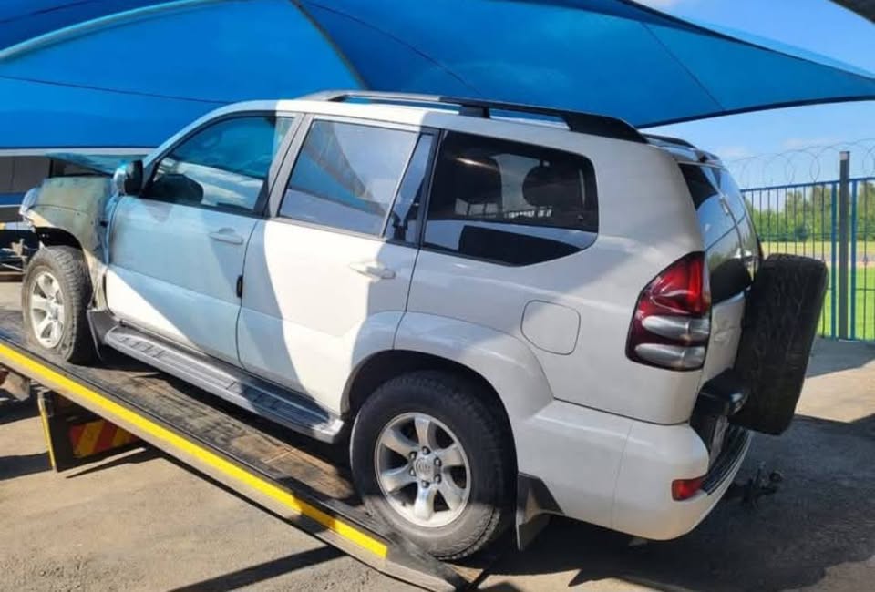 Toyota Prado 4.0 V6 J120 NOW STRIPPING FOR SPARE/PARTS