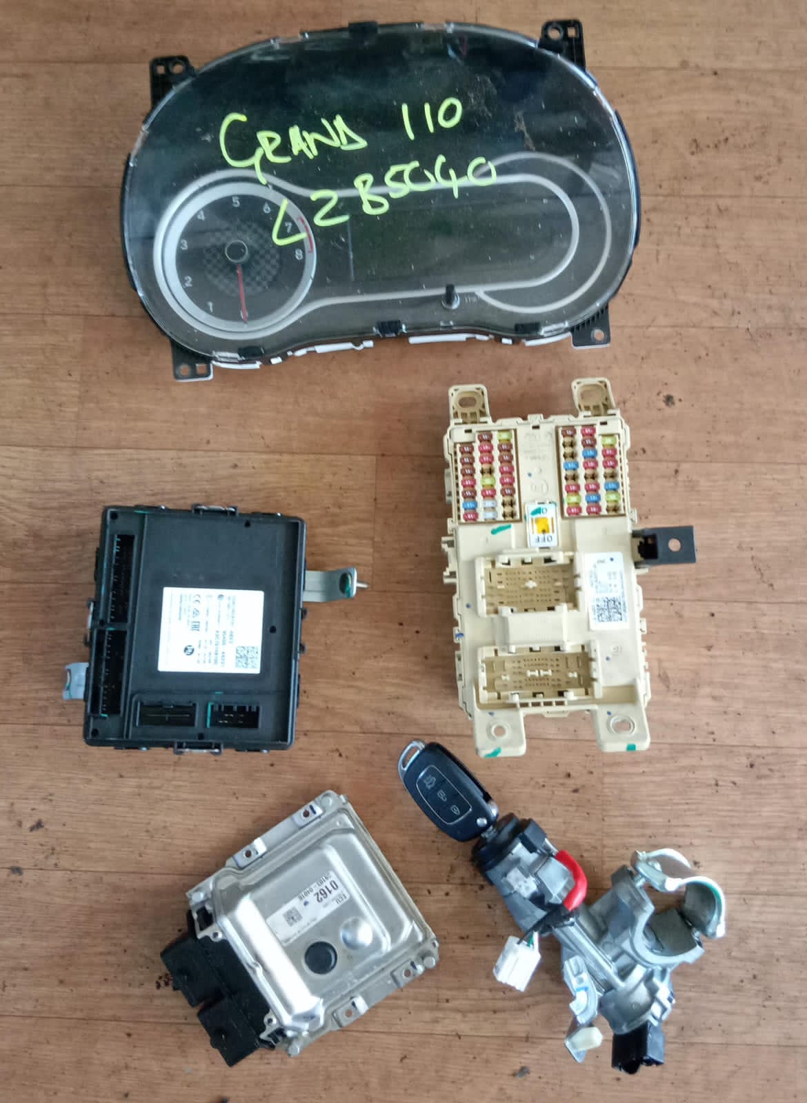 Hyundai Grand i 10 1.0LT #G3LA ECU SET - Private Seller Hyundai Grand i 10 1.0LT #G3LA ECU SET - Private Seller