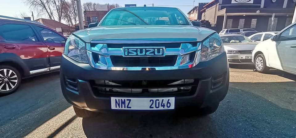2011 ISUZU KB 250 2.5 SINGLE CAB MANUAL DIESEL