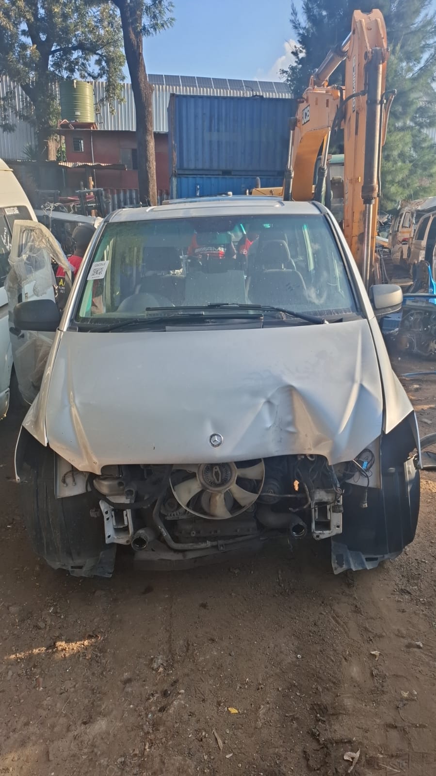 Breaking for Spares: Mercedes Benz Viano 3.0 Diesel manual