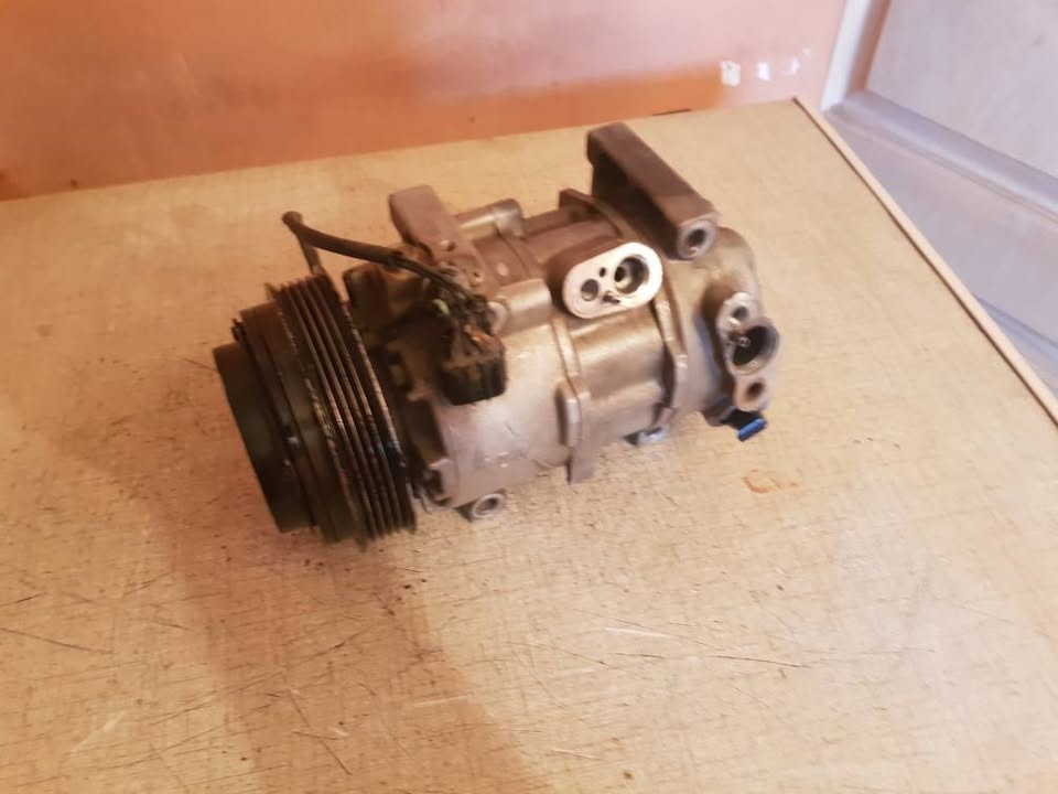 HYUNDAI OR KIA G4KE AIRCON PUMP FORSALE - Private Seller