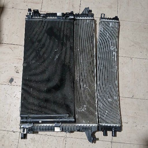 Audi A4 radiator condenser intercooler - Private Seller