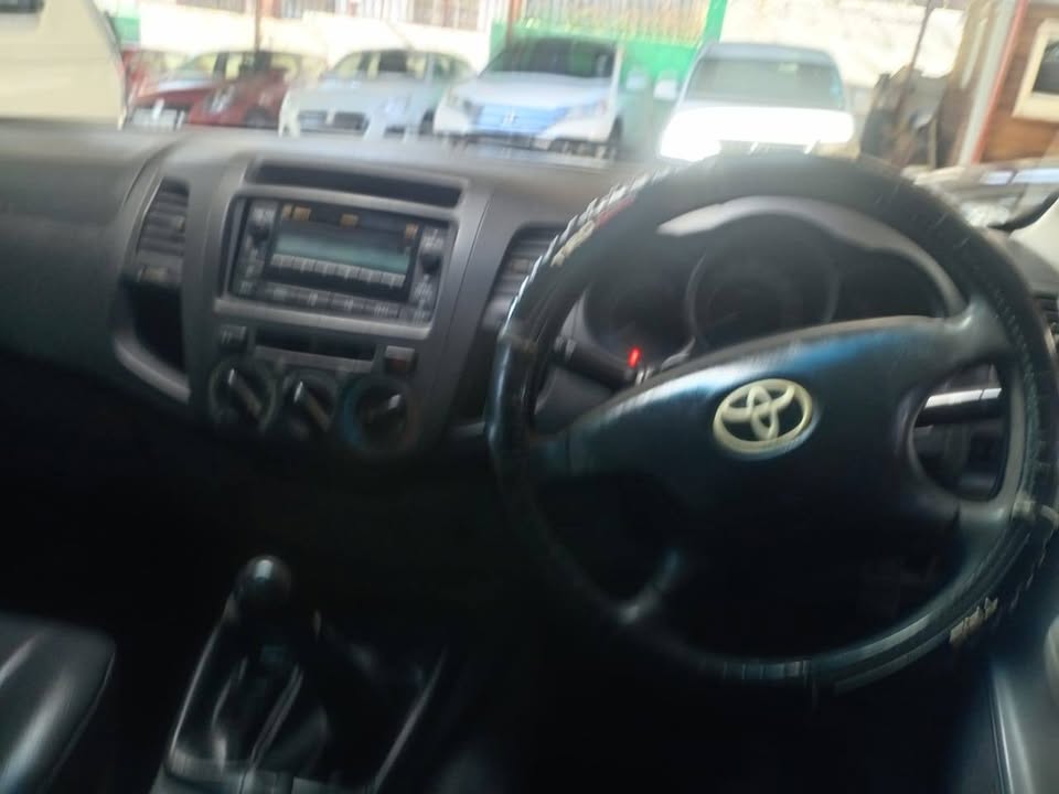 Toyota Hilux 2.5 D4d 4x4 double cab Manual Diesel