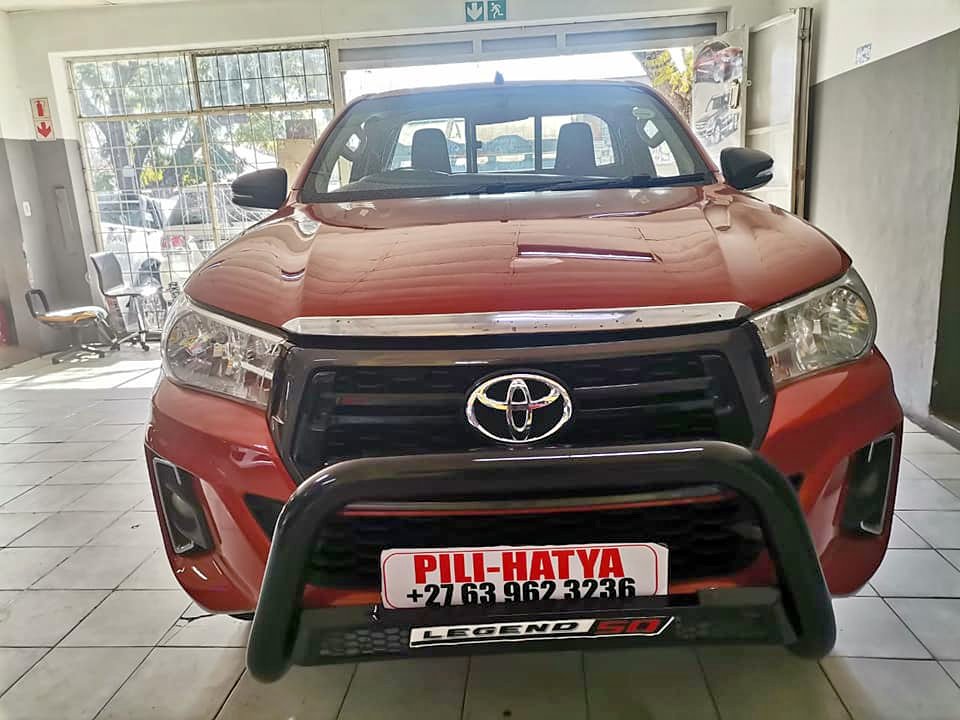 2018 TOYOTA HILUX 2.4 GD6 HIRADER SINGLE CAB MANUAL