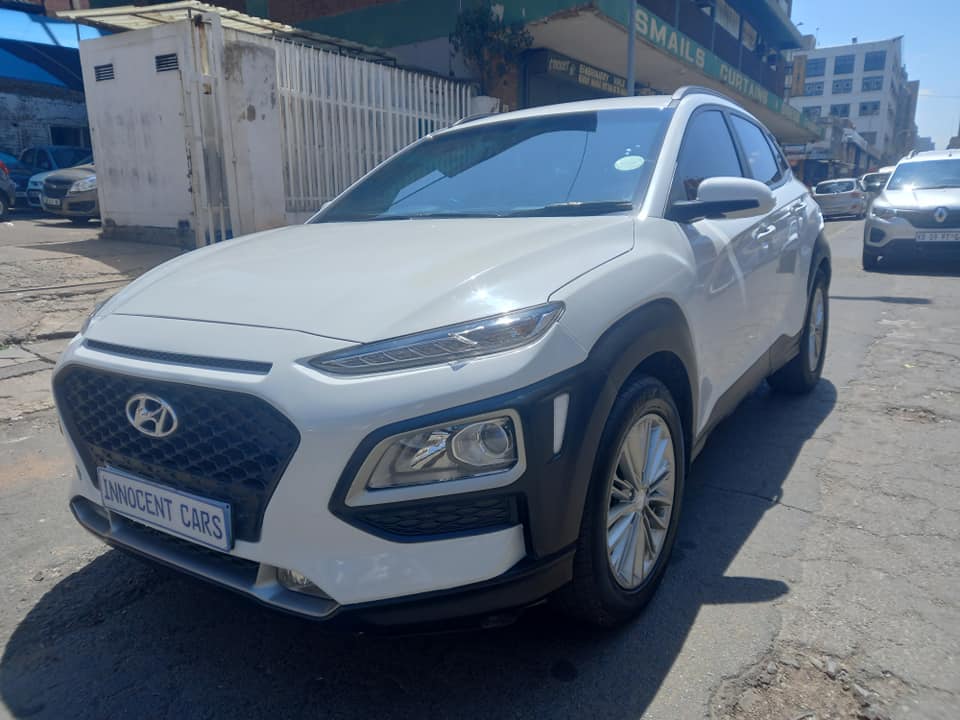 2019 HYUNDAI KONA 2.0 PETROL, AUTOMATIC TRANSMISSION, WHITE COLOUR