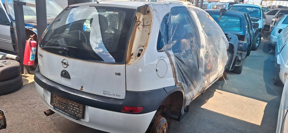 Opel corsa gamma stripping for spares Call or whatsapp Wesley - Private Seller Opel corsa gamma stripping for spares Call or whatsapp Wesley - Private Seller