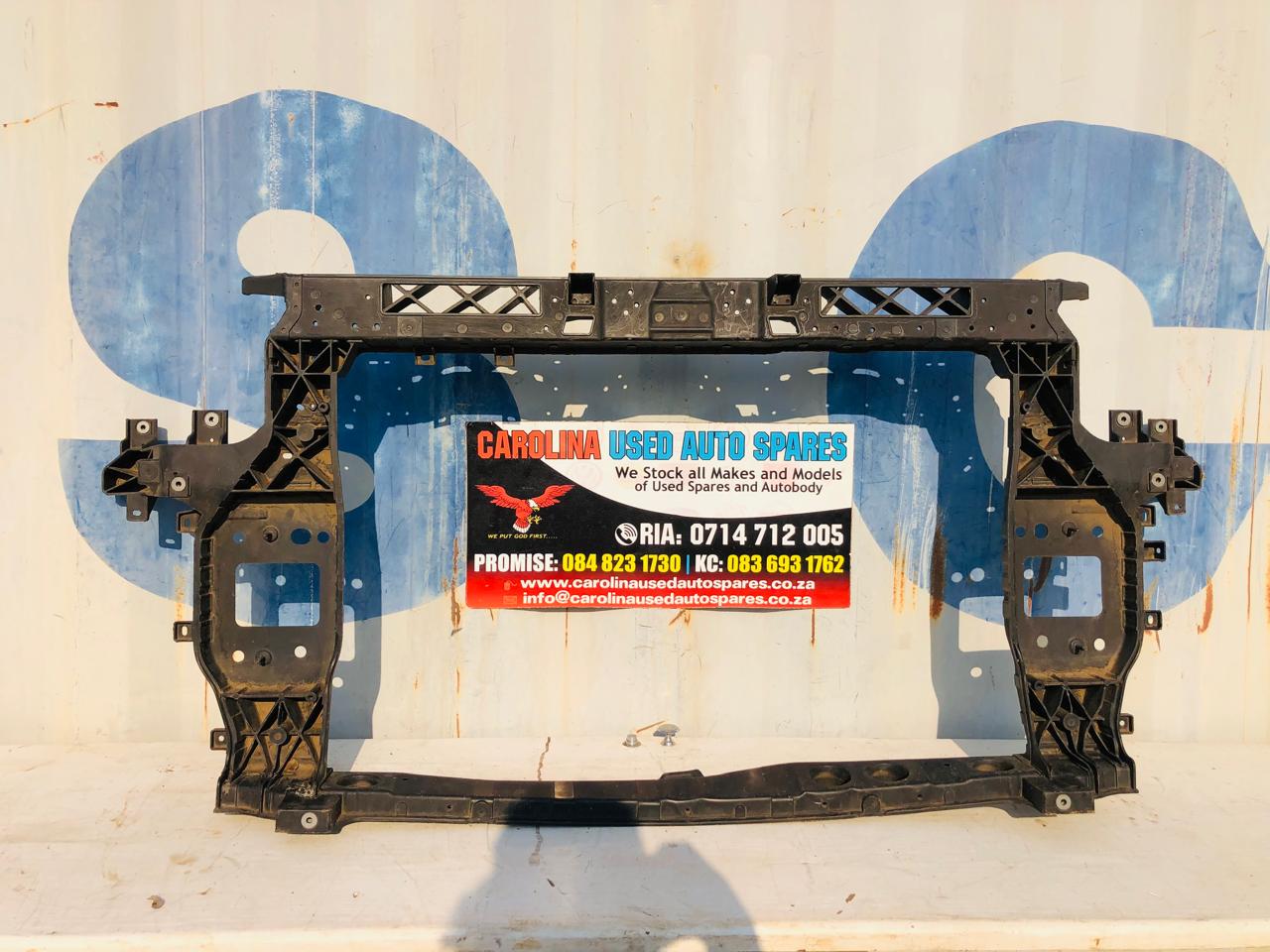 Kia Sorento Hybrid radiator cradle (2020) - Private Seller Kia Sorento Hybrid radiator cradle (2020) - Private Seller