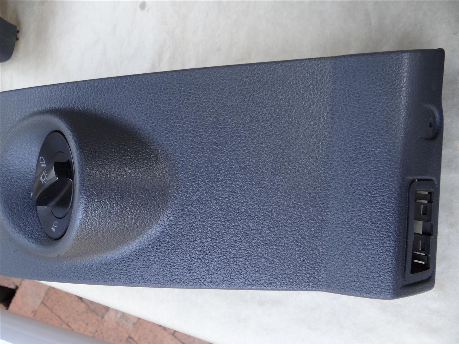 HEADLIGHT SWITCH – VW / AMAROK / TRANSPORTER / AUDI