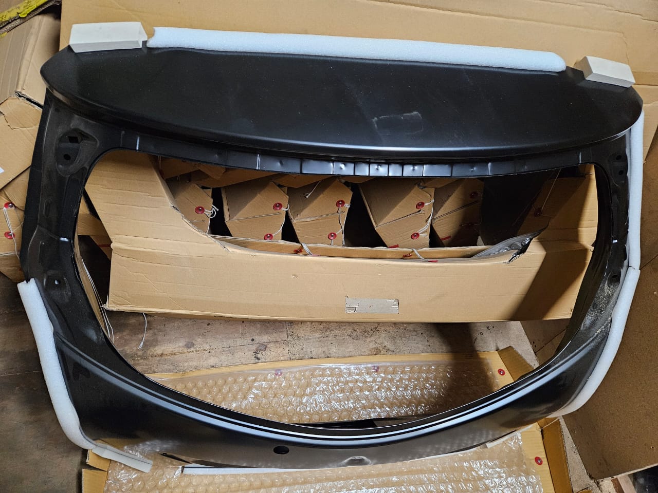 New Toyota Yaris Tailgate - Private Seller New Toyota Yaris Tailgate - Private Seller