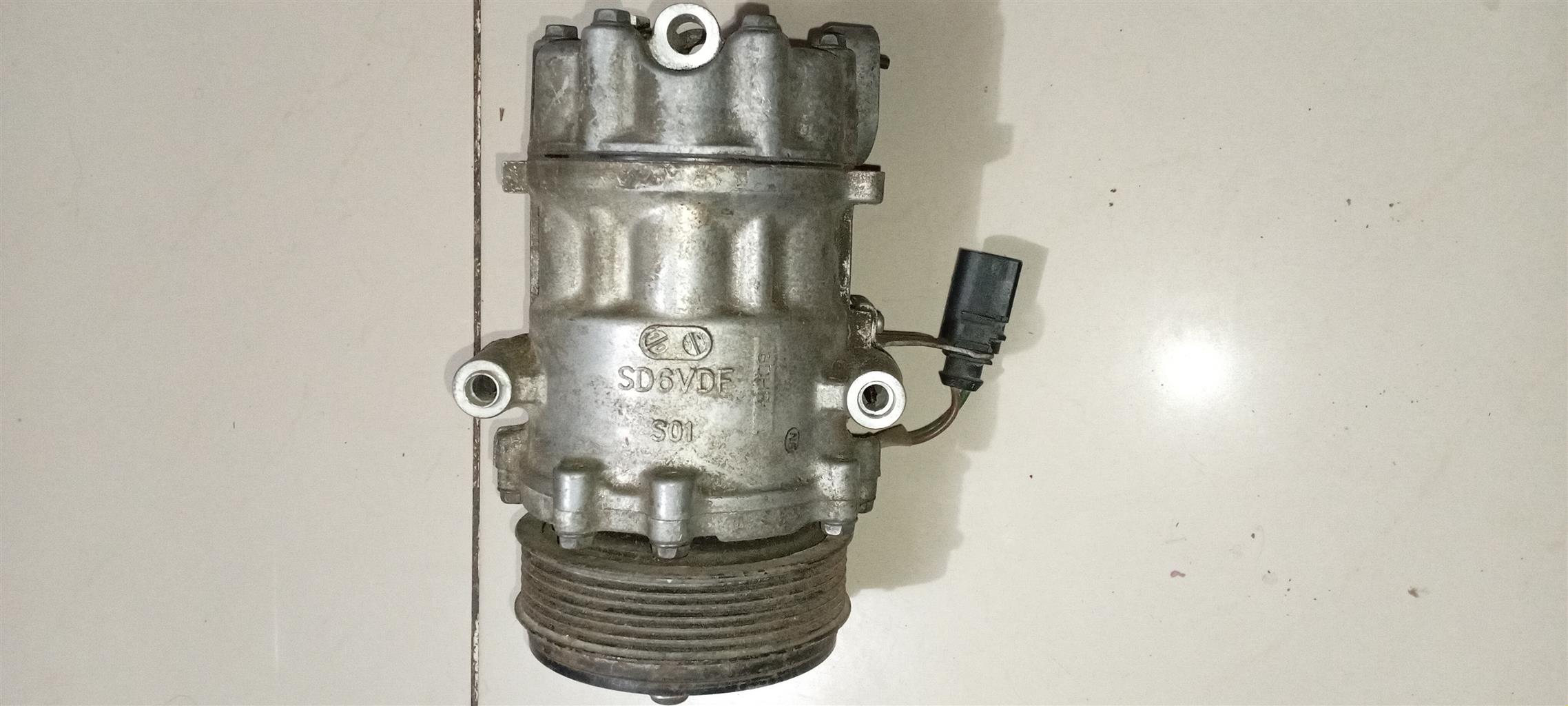 Polo aircon compressor - Private Seller Polo aircon compressor - Private Seller