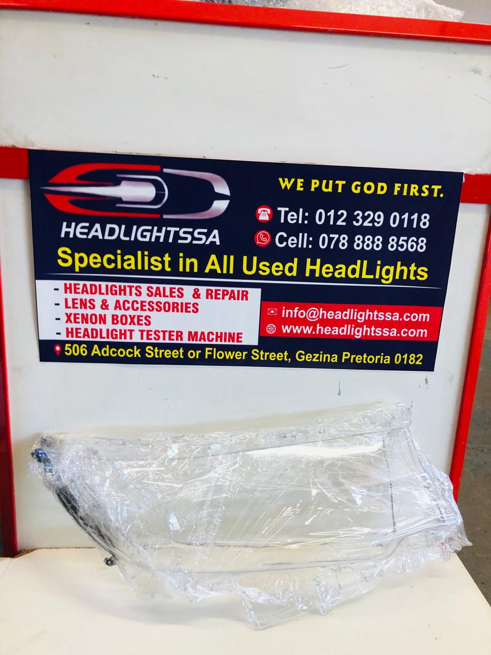 Toyota Prado FJ150 right side headlight replacement lens (2018) - Private Seller Toyota Prado FJ150 right side headlight replacement lens (2018) - Private Seller