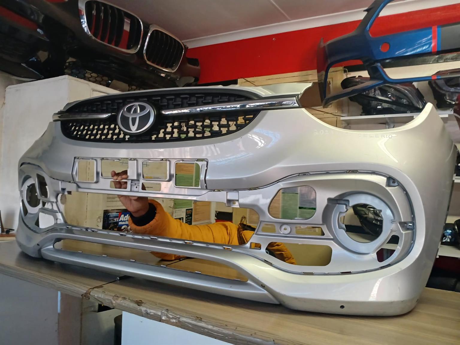 2024 (TOYOTA) VITZ FRONT BUMPER WITH MAIN GRILL - Private Seller 2024 (TOYOTA) VITZ FRONT BUMPER WITH MAIN GRILL - Private Seller