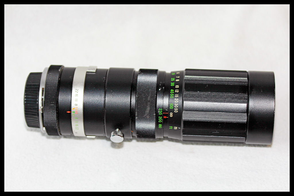 Soligor Auto Zoom 90-230mm f/4.5 (Minolta) Soligor Auto Zoom 90-230mm f/4.5 (Minolta)