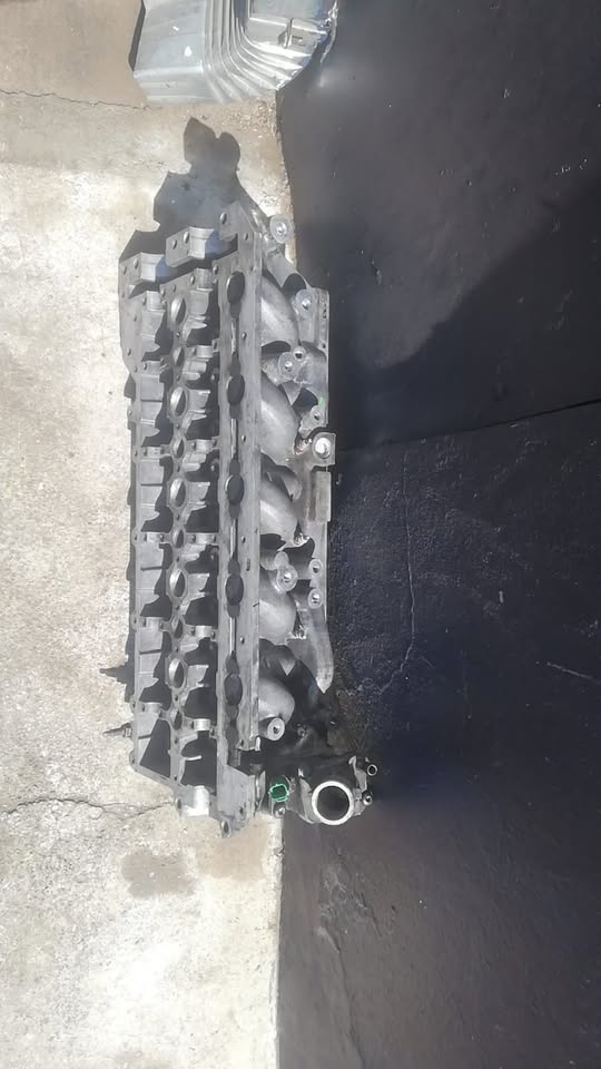 VOLVO XC90 D5 D5244T CYLINDER HEAD FOR SALE - Private Seller VOLVO XC90 D5 D5244T CYLINDER HEAD FOR SALE - Private Seller