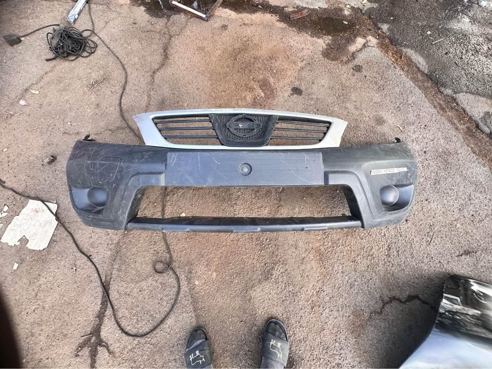 Nissan np200 front bumper and grill - Private Seller Nissan np200 front bumper and grill - Private Seller