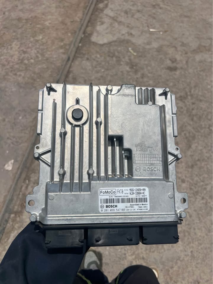 New ford ranger 2025 computer box - Private Seller New ford ranger 2025 computer box - Private Seller