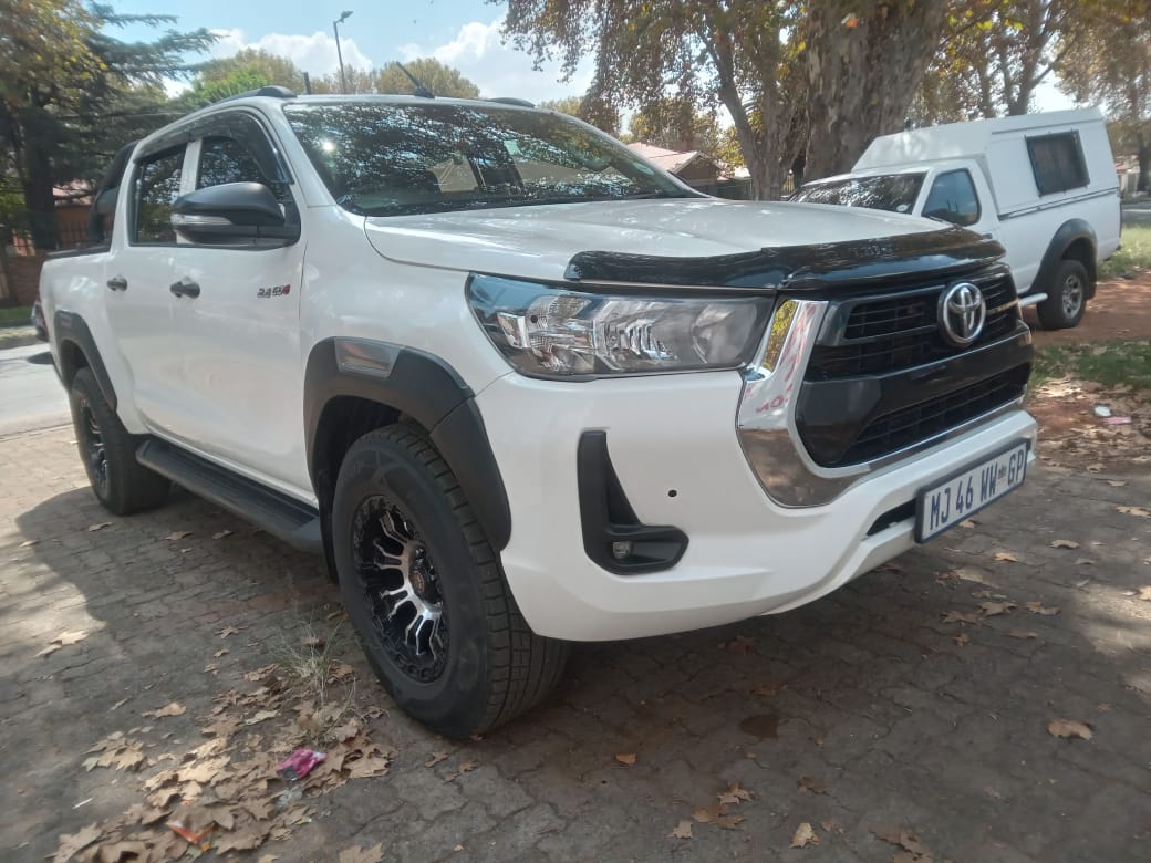 Used 2021 Toyota Hilux 2.4GD-6 double cab 4x4 Raider manual - Private Seller