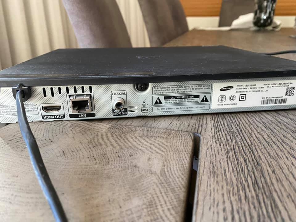 Samsung BluRay DVD Player - No Remote