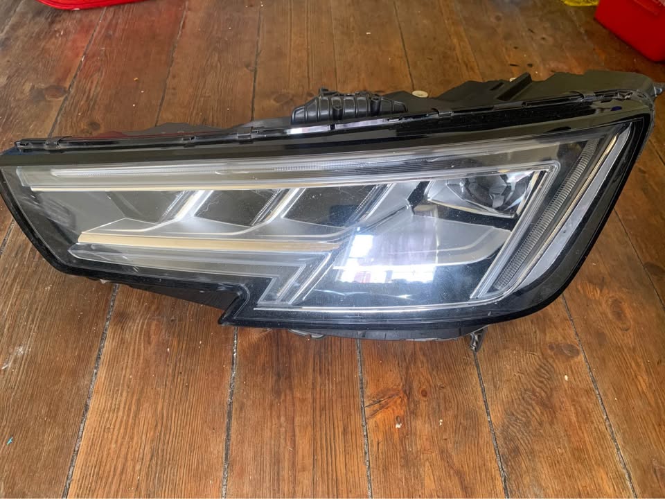 Audi4 B9 Rs4 matrix full led headlight