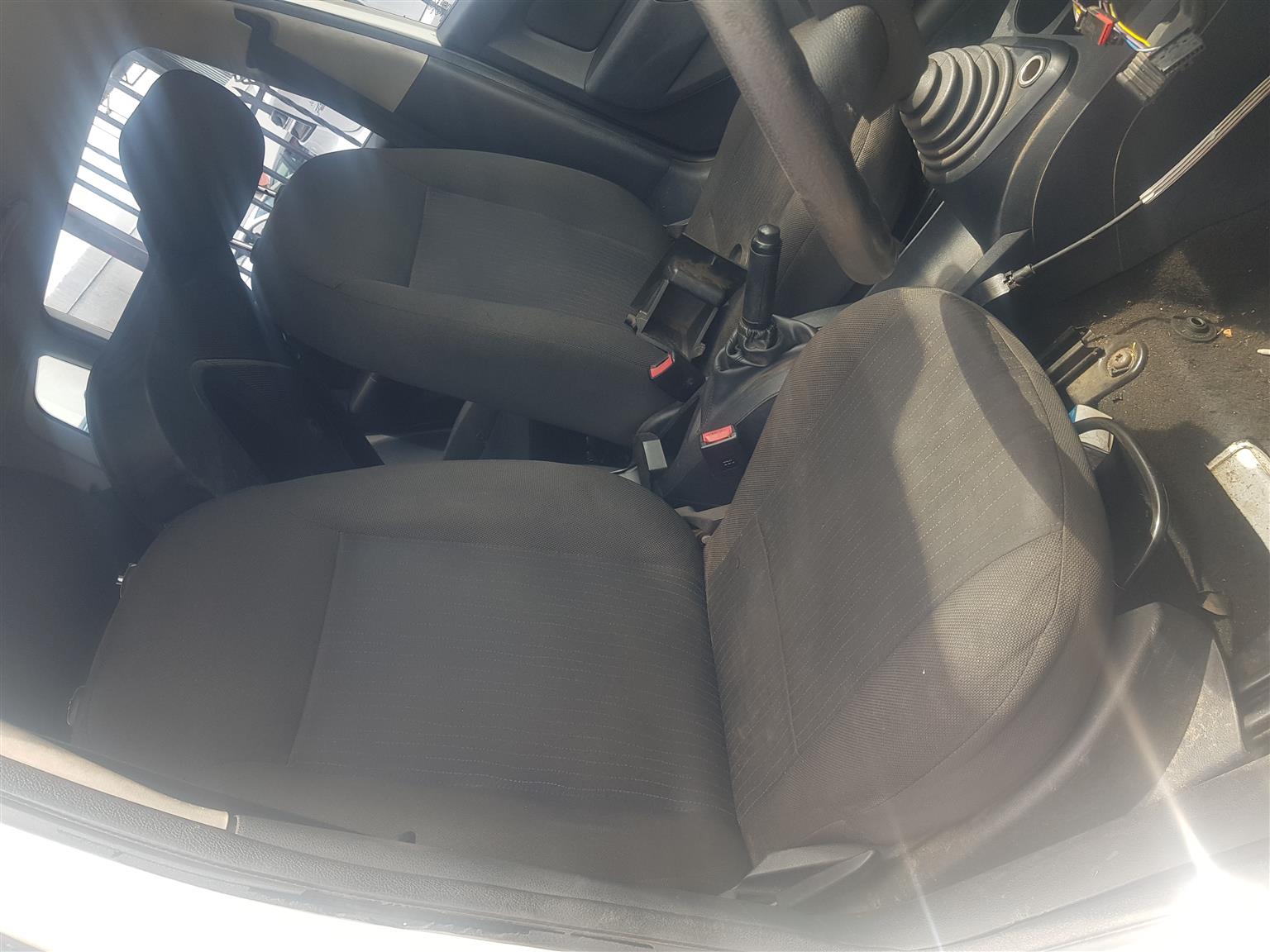 ford figo 2010 old shape 2010 ob complete car stripping for spares - Private Seller