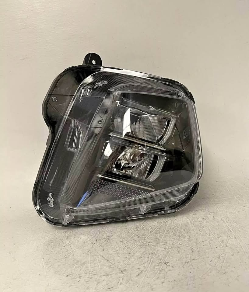 Hyundai Tucson LED Headlight 2022 - Private Seller