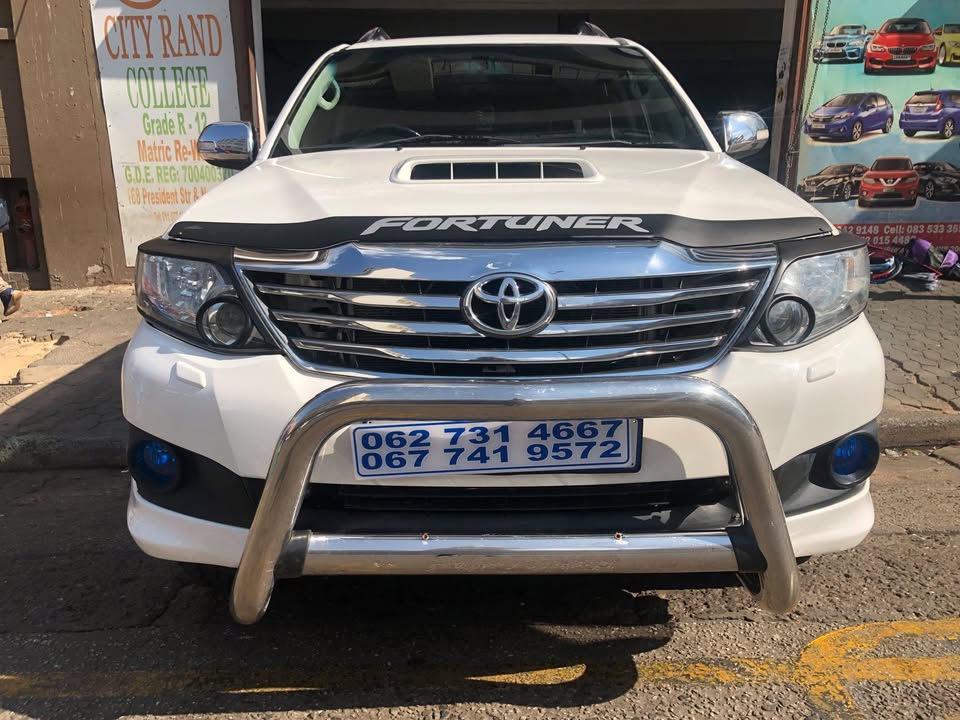 2015 Toyota fortuner 3.0 d4d automatic