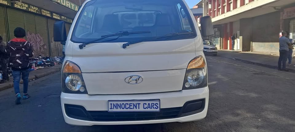 USED 2012 HYUNDAI H100 2.6 DIESEL, MANUAL, WHITE COLOUR, 91000KM USED 2012 HYUNDAI H100 2.6 DIESEL, MANUAL, WHITE COLOUR, 91000KM
