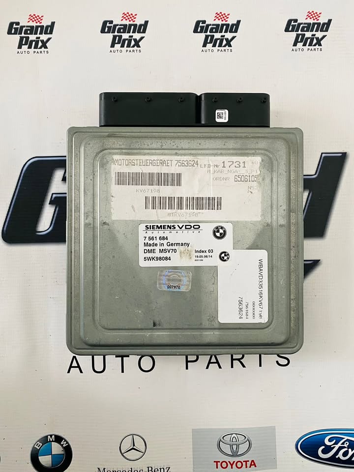 BMW E90 330i ,130i ECU COMPUTER BOX 7561684 DMEMSV70 5WK98084 - Private Seller BMW E90 330i ,130i ECU COMPUTER BOX 7561684 DMEMSV70 5WK98084 - Private Seller