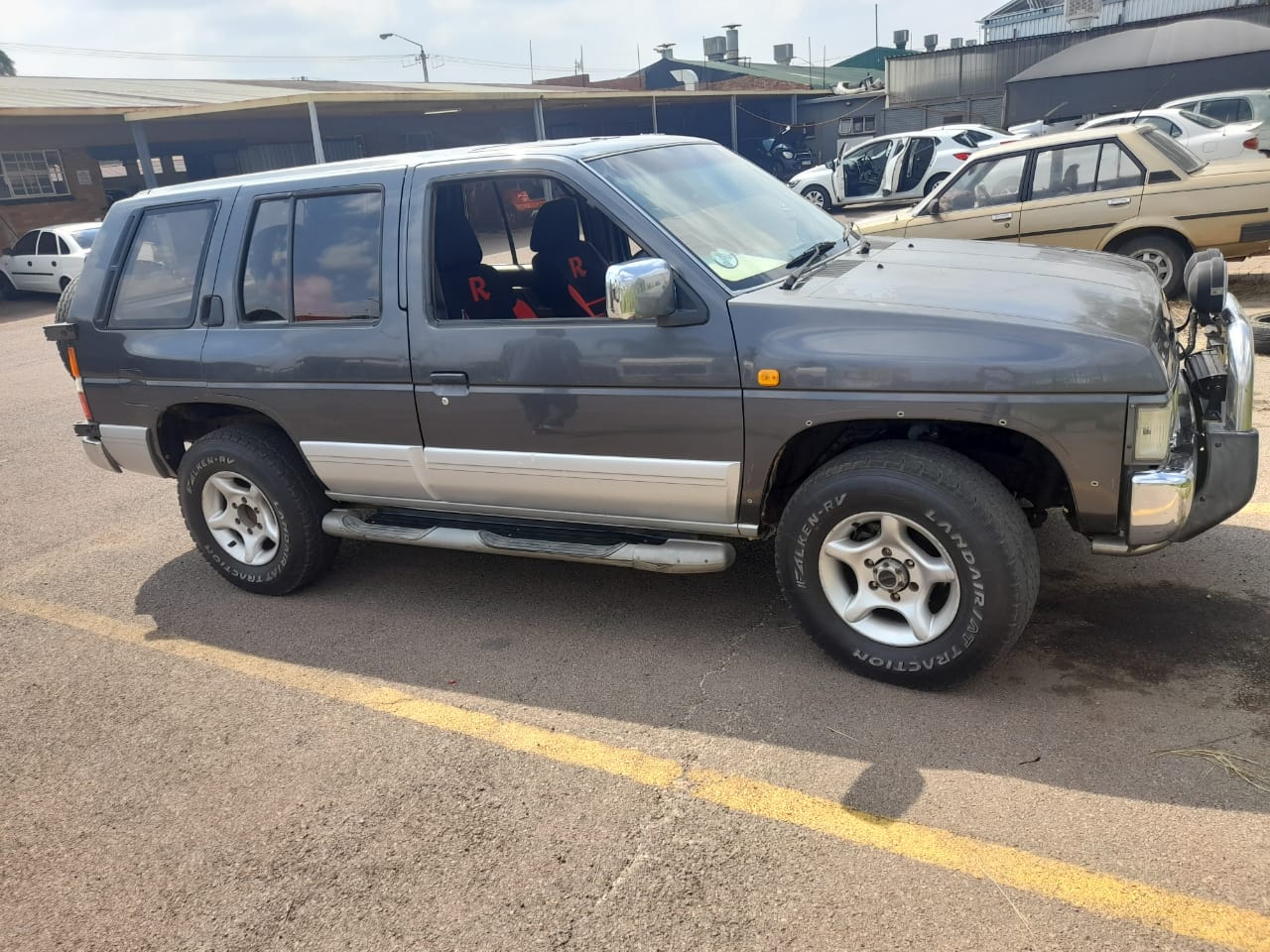 1994 Nissan Terrano | Junk Mail