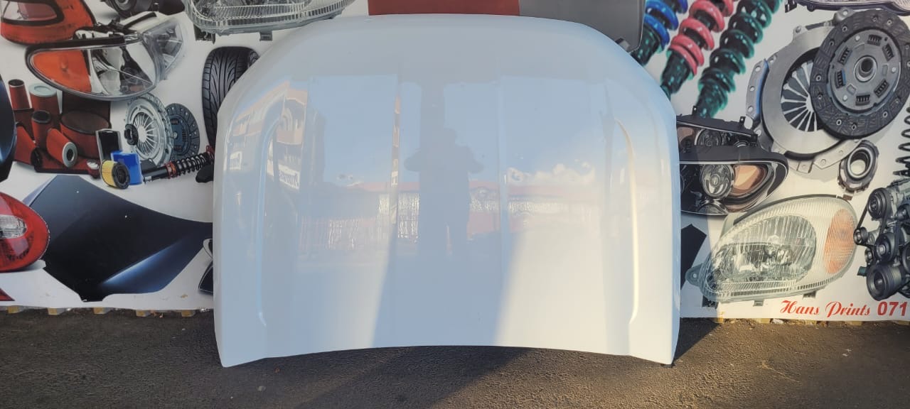 2020 FORD EVEREST BONNET FOR SALE. - Private Seller 2020 FORD EVEREST BONNET FOR SALE. - Private Seller