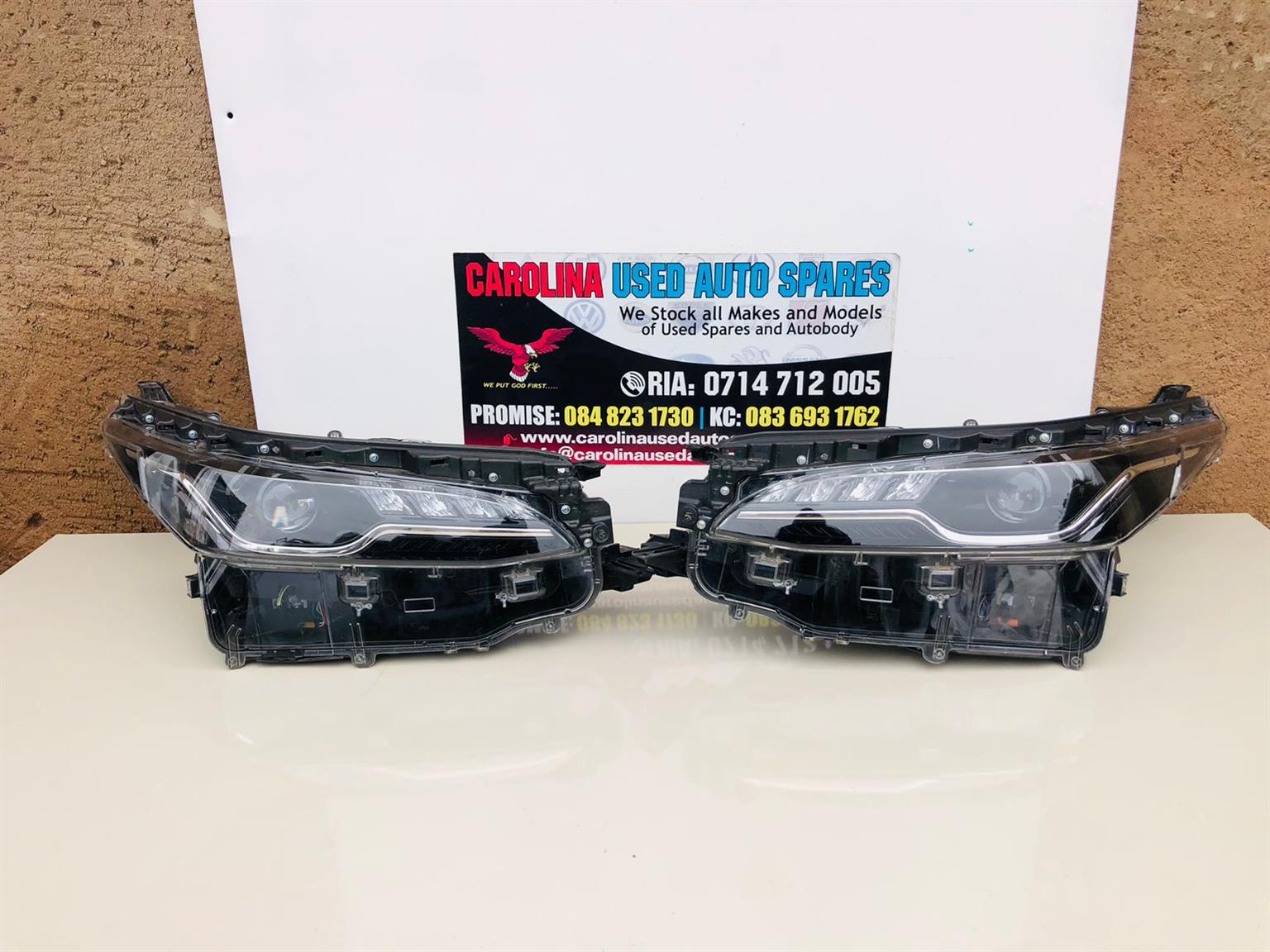 Toyota Fortuner Legend Bi-beam LED headlight - Private Seller Toyota Fortuner Legend Bi-beam LED headlight - Private Seller