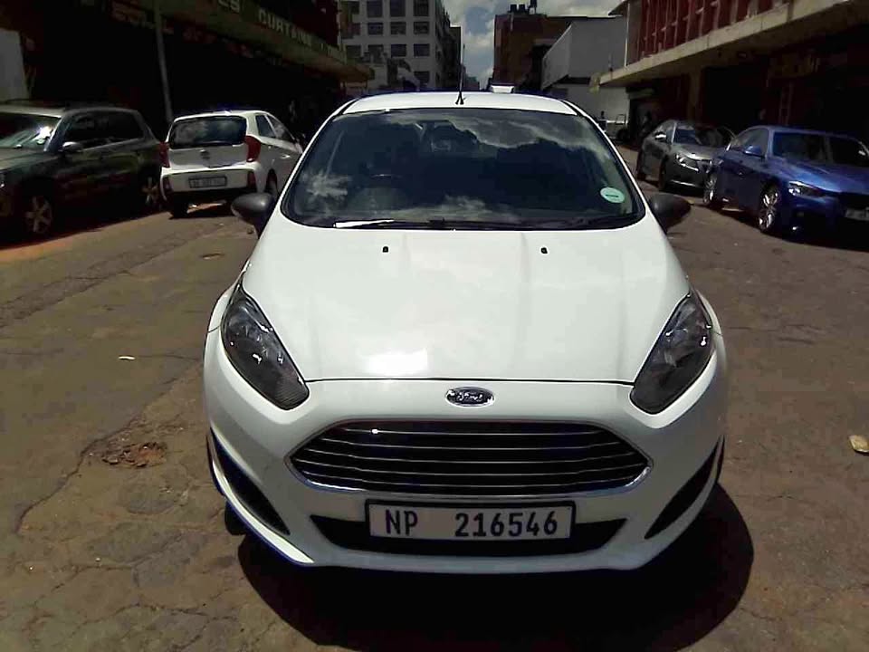2016 Ford fiesta 1.4Ambient 95000kilos Available