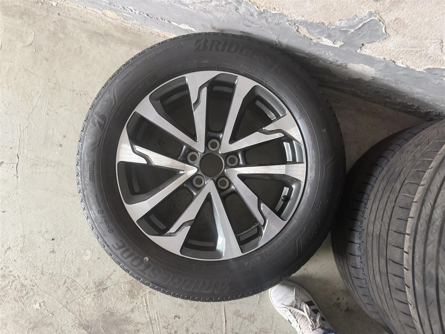 Toyota Corolla XR 18 inch mag - Private Seller Toyota Corolla XR 18 inch mag - Private Seller