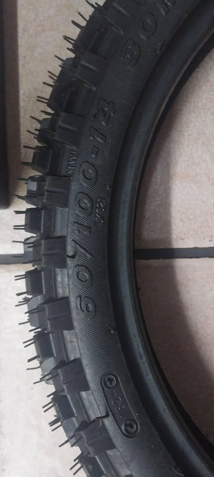 Pitbike tyres