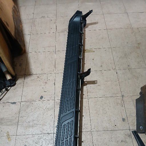 Toyota hilux gd6 side skirt