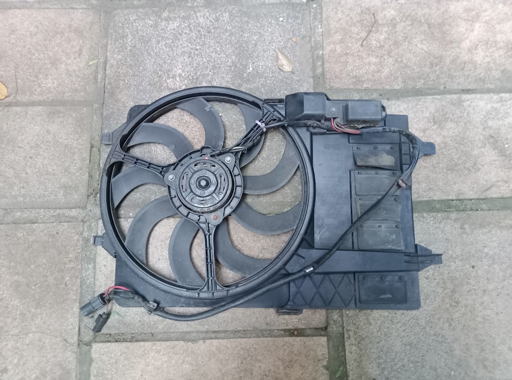 Mini Cooper Radiator Fan - Private Seller Mini Cooper Radiator Fan - Private Seller