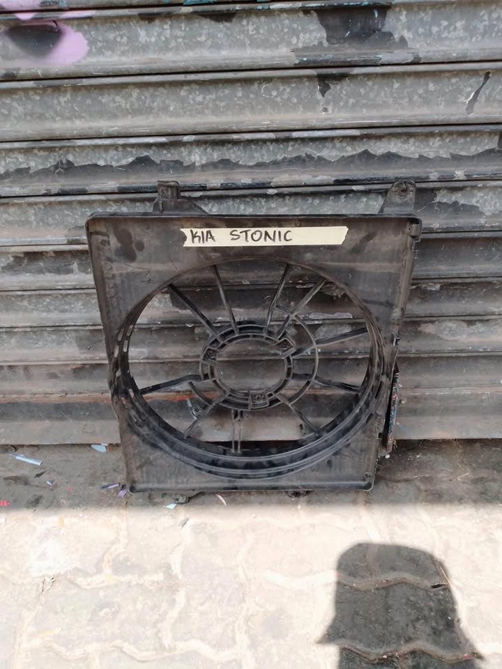 Kia Sonet Fane Shroud - Private Seller