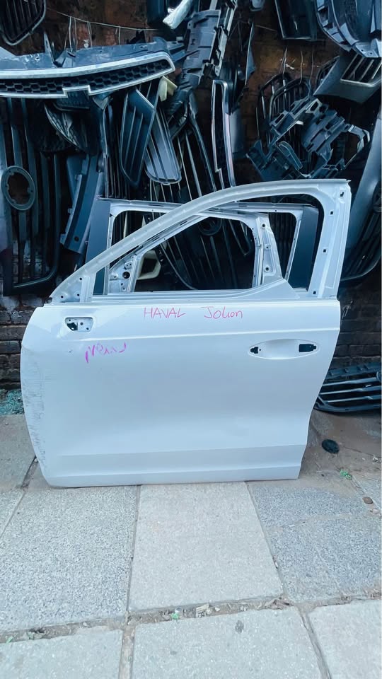 GMW HAVAL JOLION DOOR - Private Seller GMW HAVAL JOLION DOOR - Private Seller