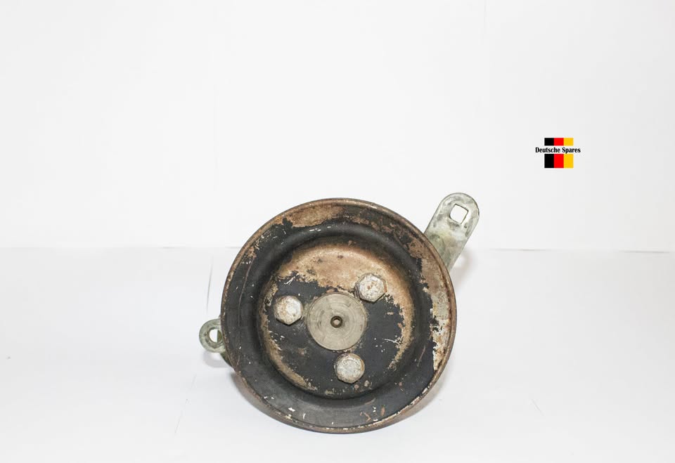 BMW E30 E34 POWER STEERING PUMP OEM: 1130084 - Private Seller BMW E30 E34 POWER STEERING PUMP OEM: 1130084 - Private Seller