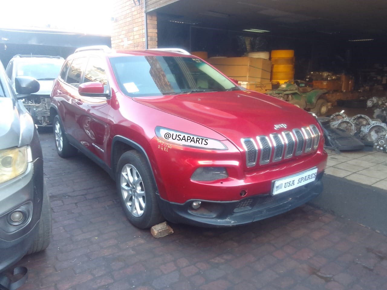 Jeep Cherokee 2.4 KL - Private Seller Jeep Cherokee 2.4 KL - Private Seller