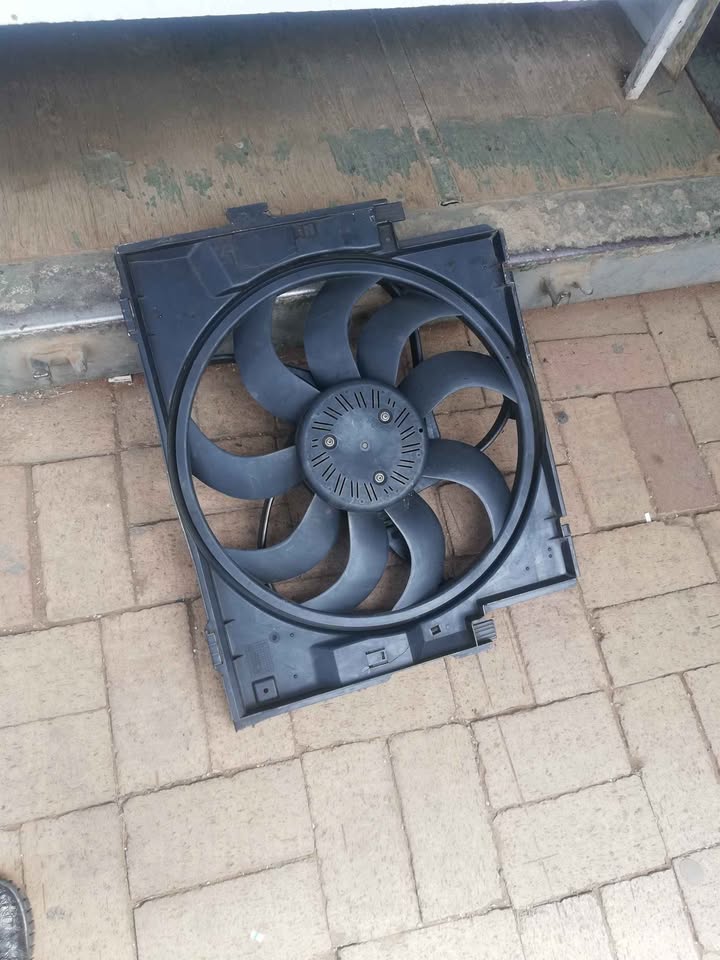 BMW f30 radiator fan - Private Seller BMW f30 radiator fan - Private Seller