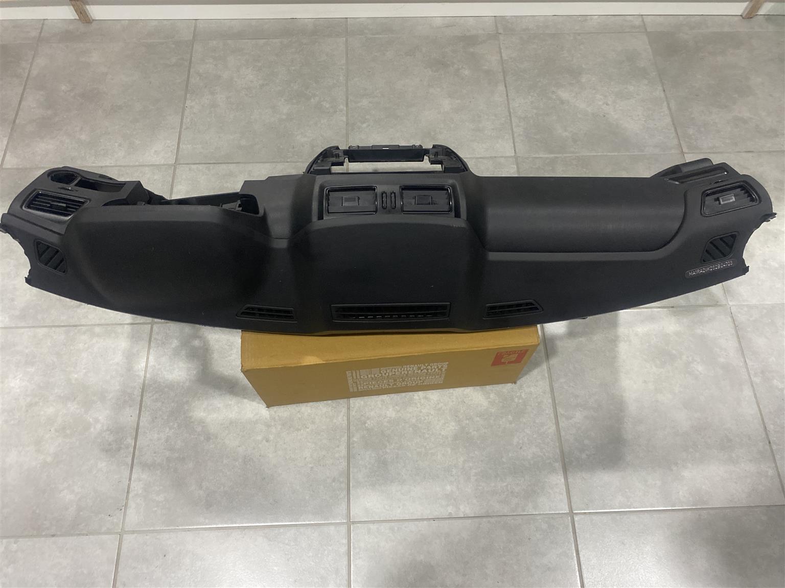 2025 MAHINDRA PIK UP S11 DASHBOARD FOR SALE. IN PRISTINE CONDITION - Private Seller 2025 MAHINDRA PIK UP S11 DASHBOARD FOR SALE. IN PRISTINE CONDITION - Private Seller